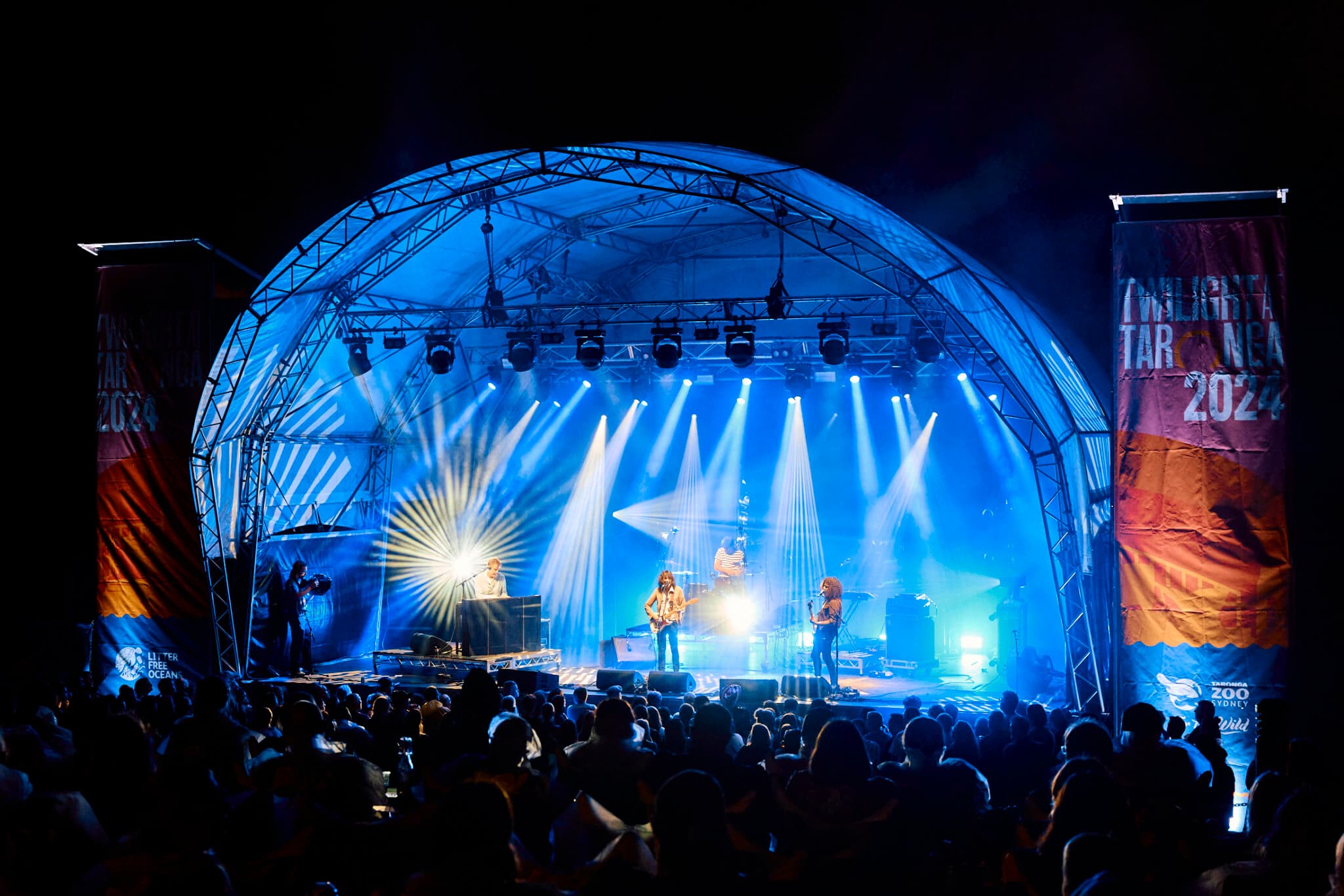 The Whitlams — photo 2