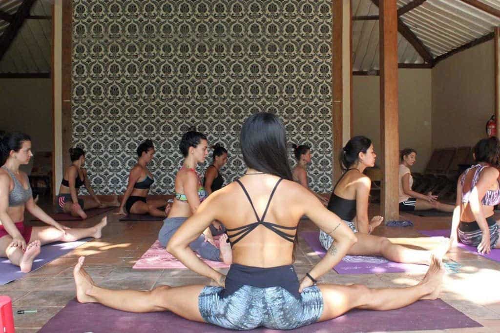Surfin2yoga Retreat Schedule 2017